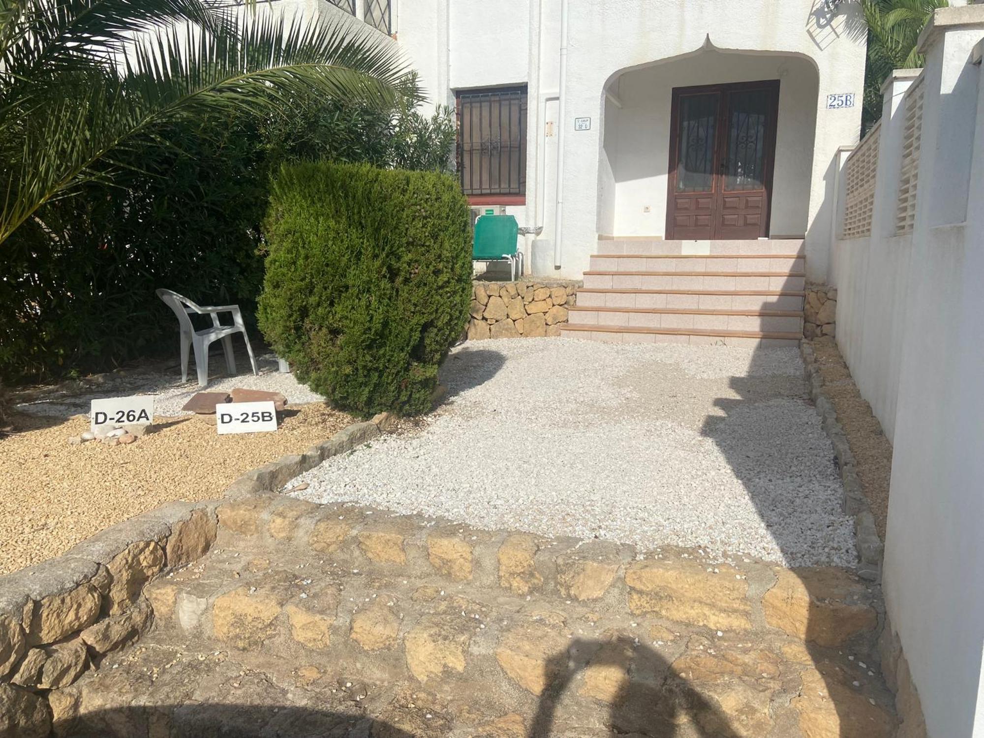 Apartmaento Con Jardin Y Piscina Apartmán
